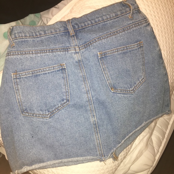 Jean skirt - Picture 2 of 2